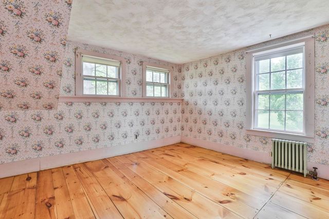 42 Main Street, Brookline, NH 03033