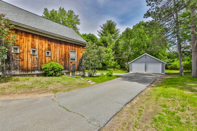 42 Main Street, Brookline, NH 03033