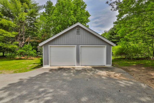 42 Main Street, Brookline, NH 03033