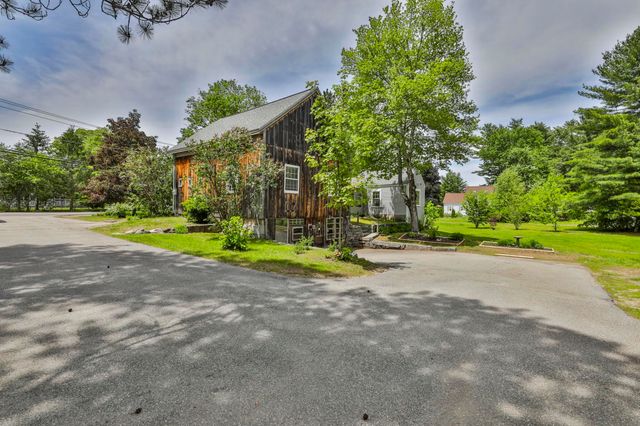 42 Main Street, Brookline, NH 03033