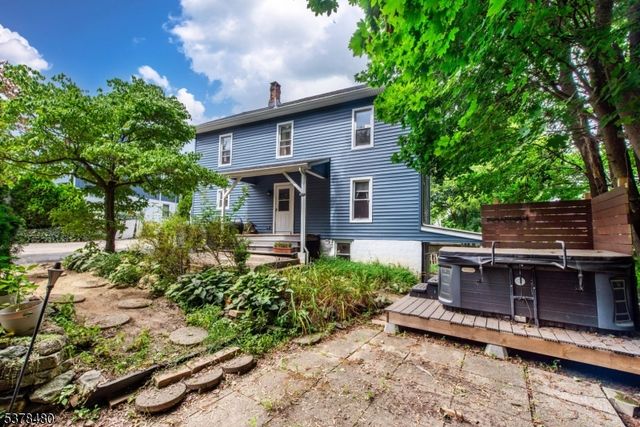 10 Passaic Ave, Ogdensburg Boro, NJ 07439