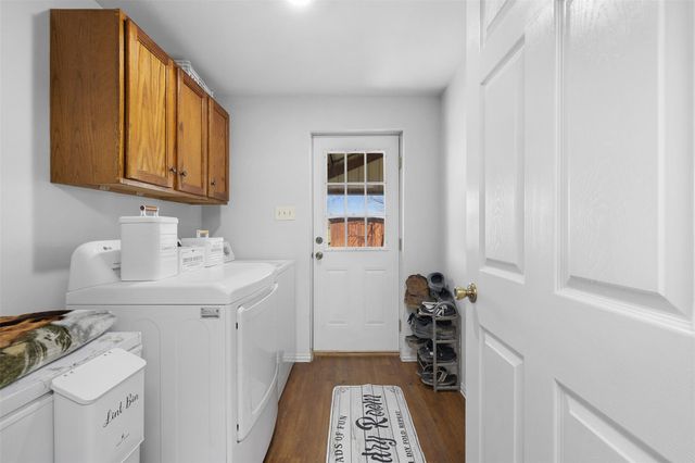 4340 S US Hwy 77, Schulenburg, TX 78956