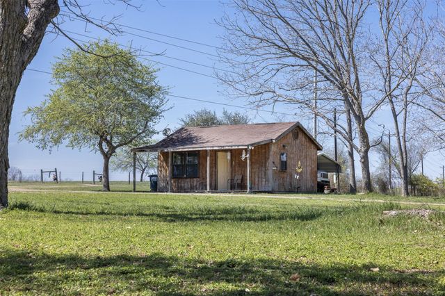 4340 S US Hwy 77, Schulenburg, TX 78956