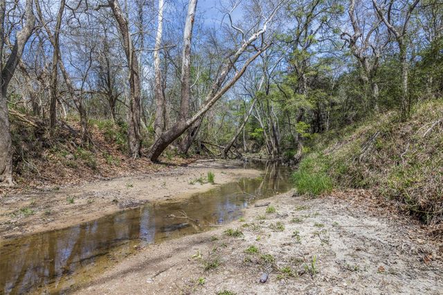 4340 S US Hwy 77, Schulenburg, TX 78956