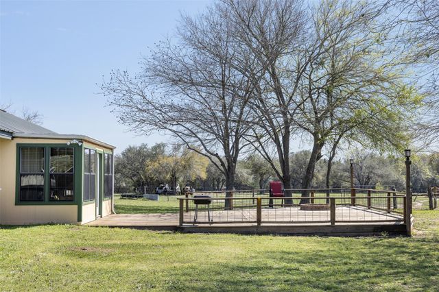 4340 S US Hwy 77, Schulenburg, TX 78956