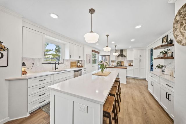 154 Helmbright Court, Columbus, OH 43230