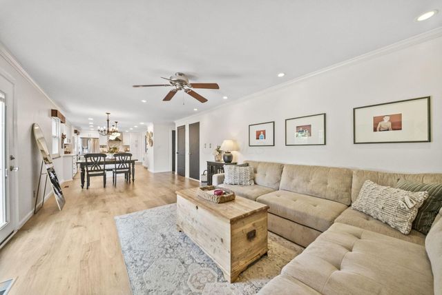 154 Helmbright Court, Columbus, OH 43230