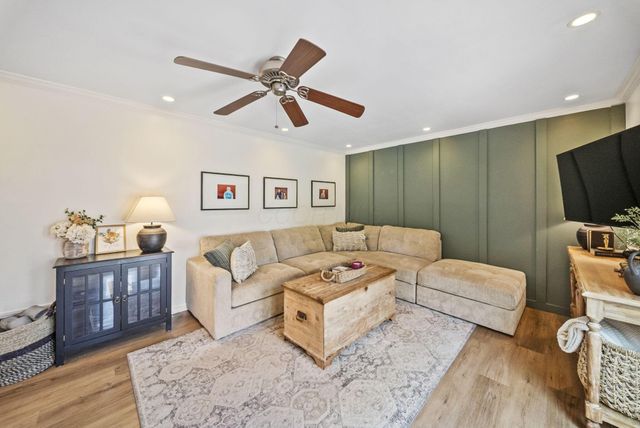154 Helmbright Court, Columbus, OH 43230