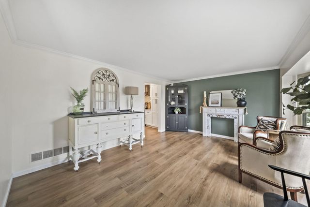 154 Helmbright Court, Columbus, OH 43230