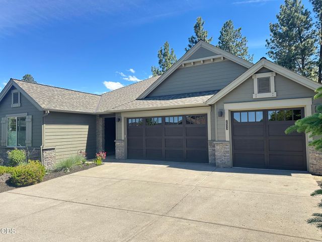 2533 NW Pine Terrace Drive, Bend, OR 97703