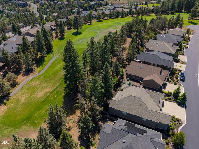 2533 NW Pine Terrace Drive, Bend, OR 97703
