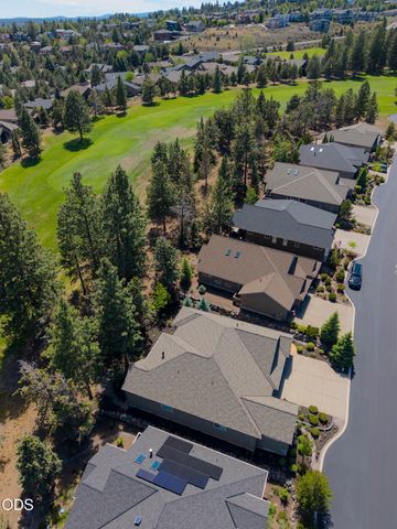 2533 NW Pine Terrace Drive, Bend, OR 97703