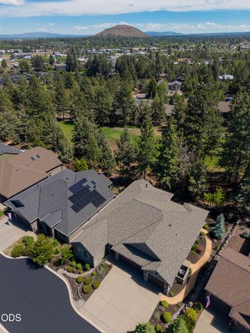 2533 NW Pine Terrace Drive, Bend, OR 97703
