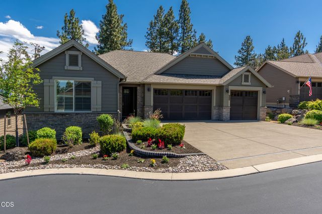 2533 NW Pine Terrace Drive, Bend, OR 97703