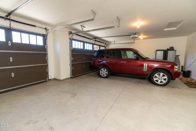 2533 NW Pine Terrace Drive, Bend, OR 97703