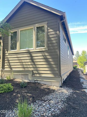 2533 NW Pine Terrace Drive, Bend, OR 97703