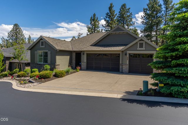 2533 NW Pine Terrace Drive, Bend, OR 97703