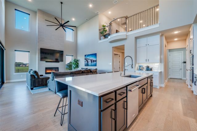 1200 Driftwood Lane, Lucas, TX 75002