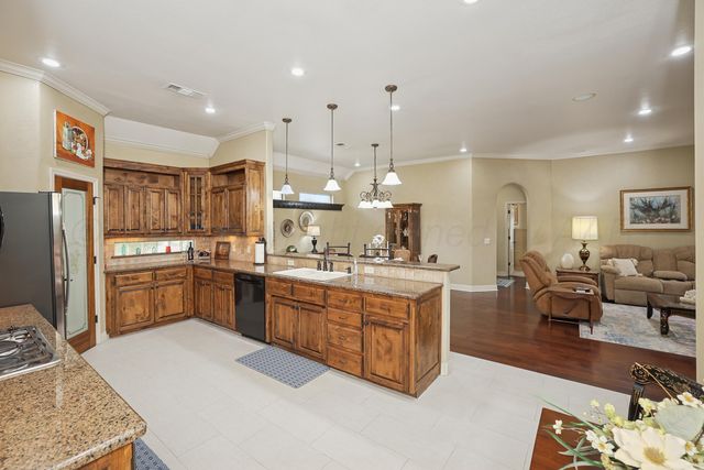 4702 Ashville Place, Amarillo, TX 79119
