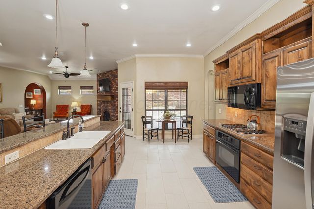 4702 Ashville Place, Amarillo, TX 79119
