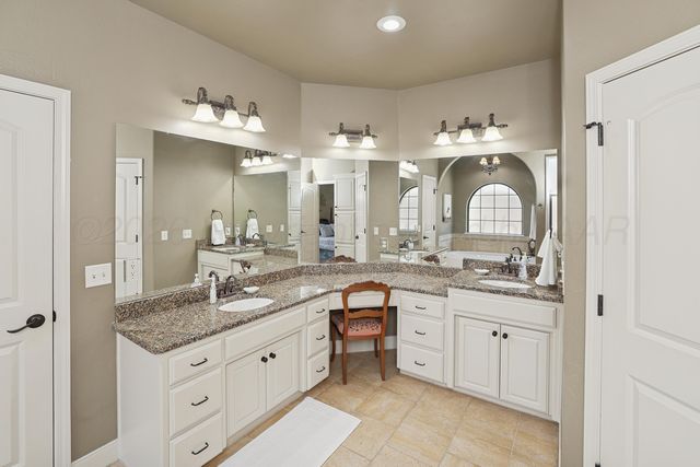 4702 Ashville Place, Amarillo, TX 79119
