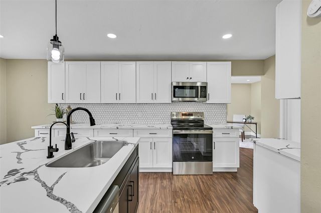 2710 Merrimac Drive, League City, TX 77573