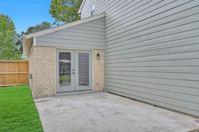 2710 Merrimac Drive, League City, TX 77573
