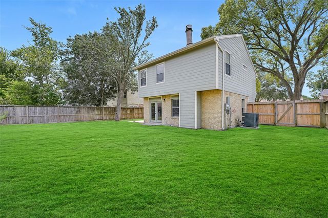 2710 Merrimac Drive, League City, TX 77573