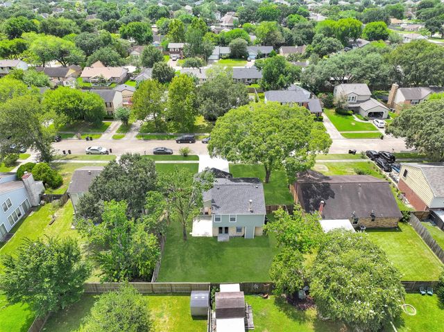 2710 Merrimac Drive, League City, TX 77573