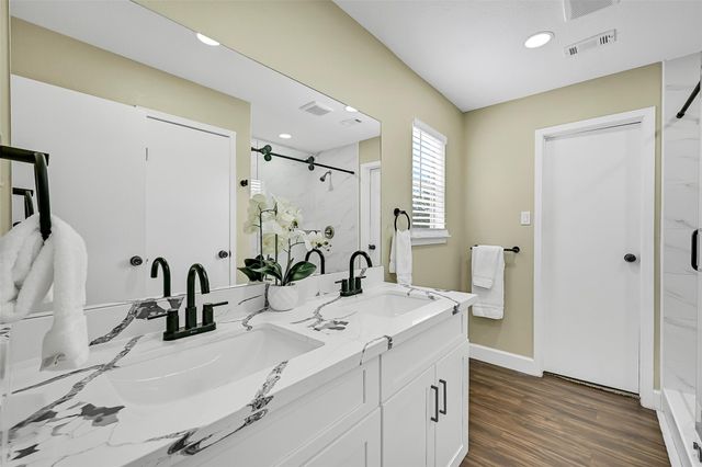2710 Merrimac Drive, League City, TX 77573