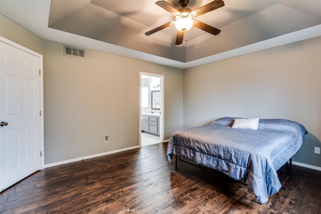 2326 S Upland Hills Ct, Wichita, KS 67235