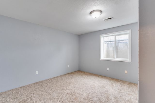 2326 S Upland Hills Ct, Wichita, KS 67235