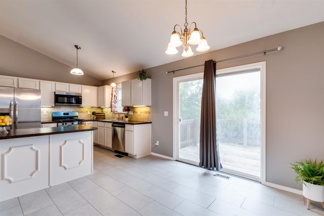 2326 S Upland Hills Ct, Wichita, KS 67235