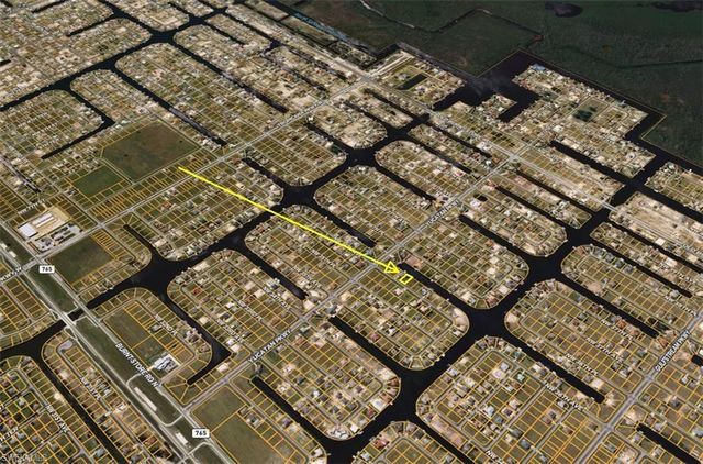 1216 NW 36th AVE, Cape Coral, FL 33993