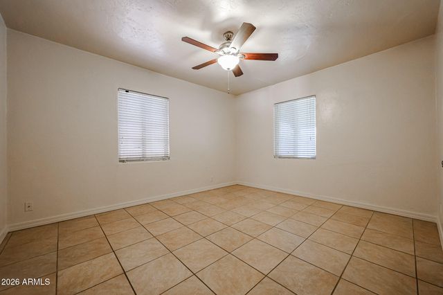 2616 N 8TH Street, Phoenix, AZ 85006