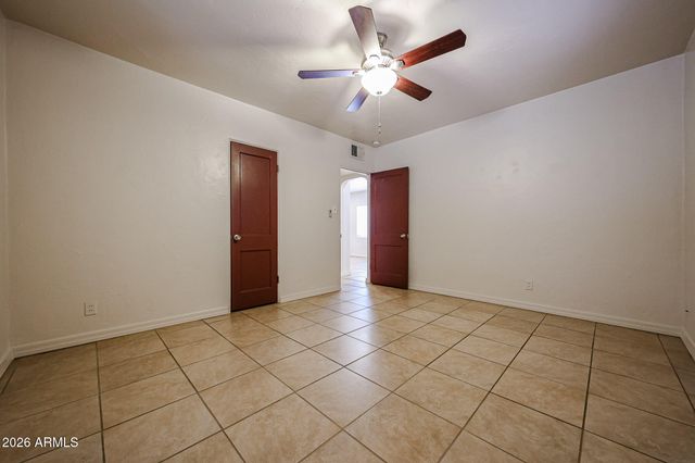 2616 N 8TH Street, Phoenix, AZ 85006