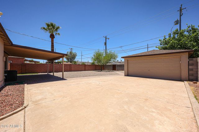 2616 N 8TH Street, Phoenix, AZ 85006