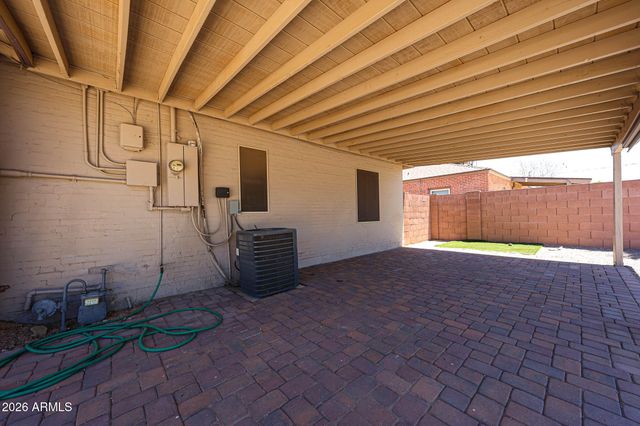 2616 N 8TH Street, Phoenix, AZ 85006