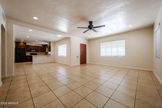 2616 N 8TH Street, Phoenix, AZ 85006