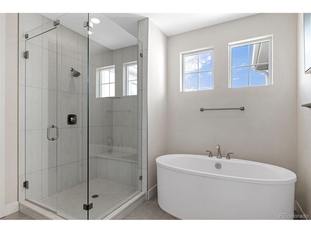 9625 Viewside Dr, Lone Tree, CO 80124