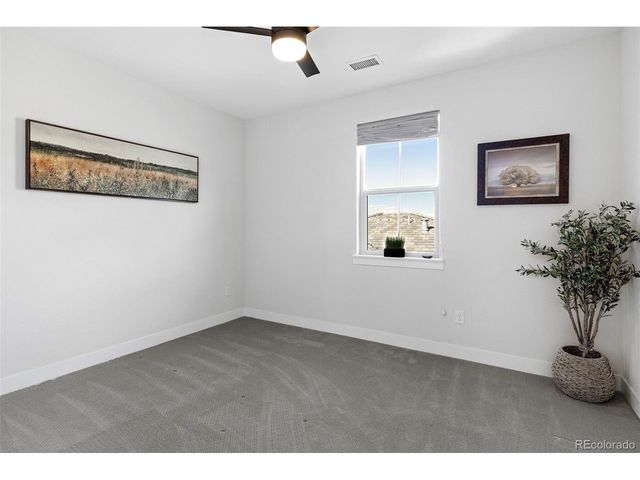 9625 Viewside Dr, Lone Tree, CO 80124