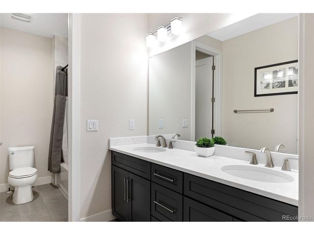 9625 Viewside Dr, Lone Tree, CO 80124