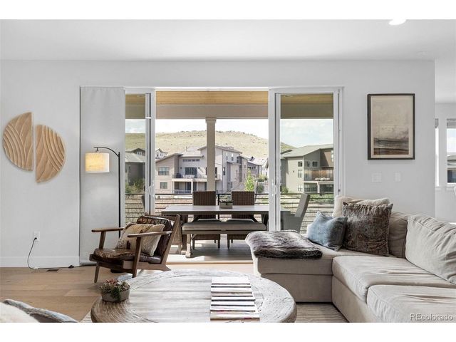 9625 Viewside Dr, Lone Tree, CO 80124
