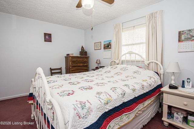 166 Rufus Ln, Mt Washington, KY 40047