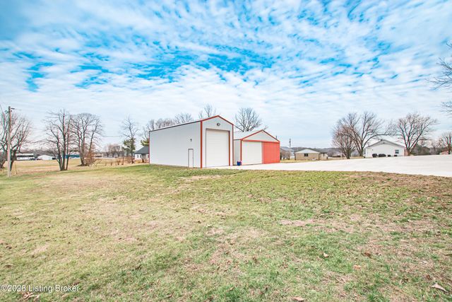 166 Rufus Ln, Mt Washington, KY 40047