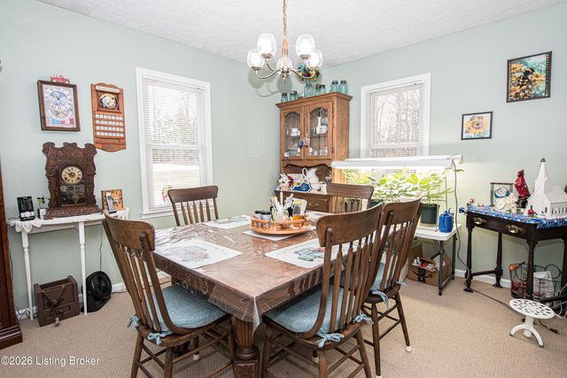 166 Rufus Ln, Mt Washington, KY 40047