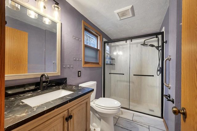 4907 BALL PARK ROAD, Little Suamico, WI 54141