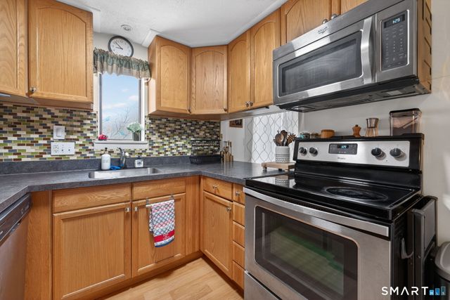 59 Trolley Crossing Lane 59, Middletown, CT 06457