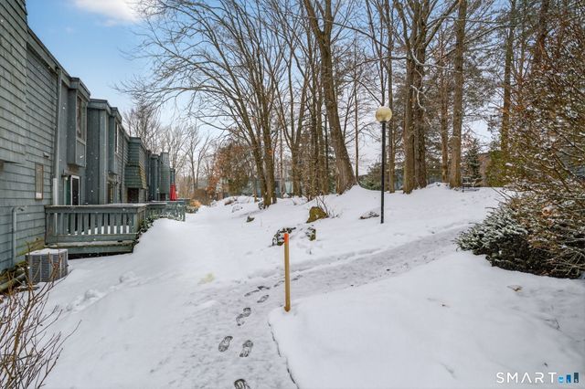 59 Trolley Crossing Lane 59, Middletown, CT 06457