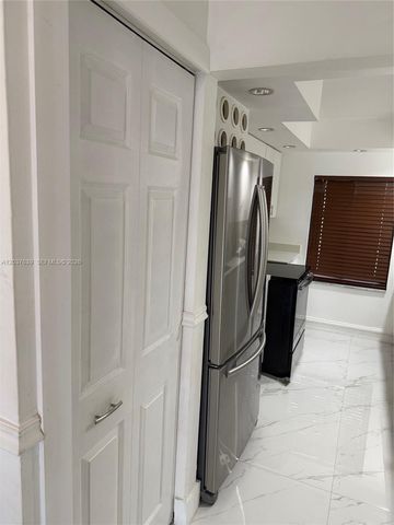14057 SW 52nd Terrace 14057, Miami, FL 33175